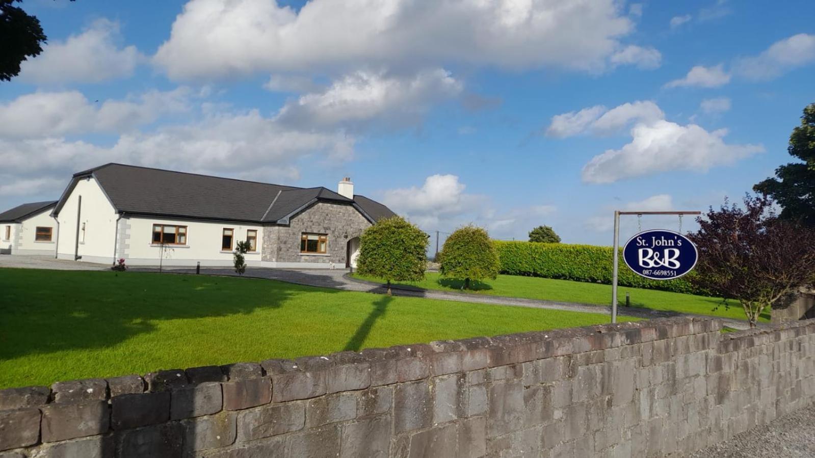 St John'S B And B Roscommon Dış mekan fotoğraf